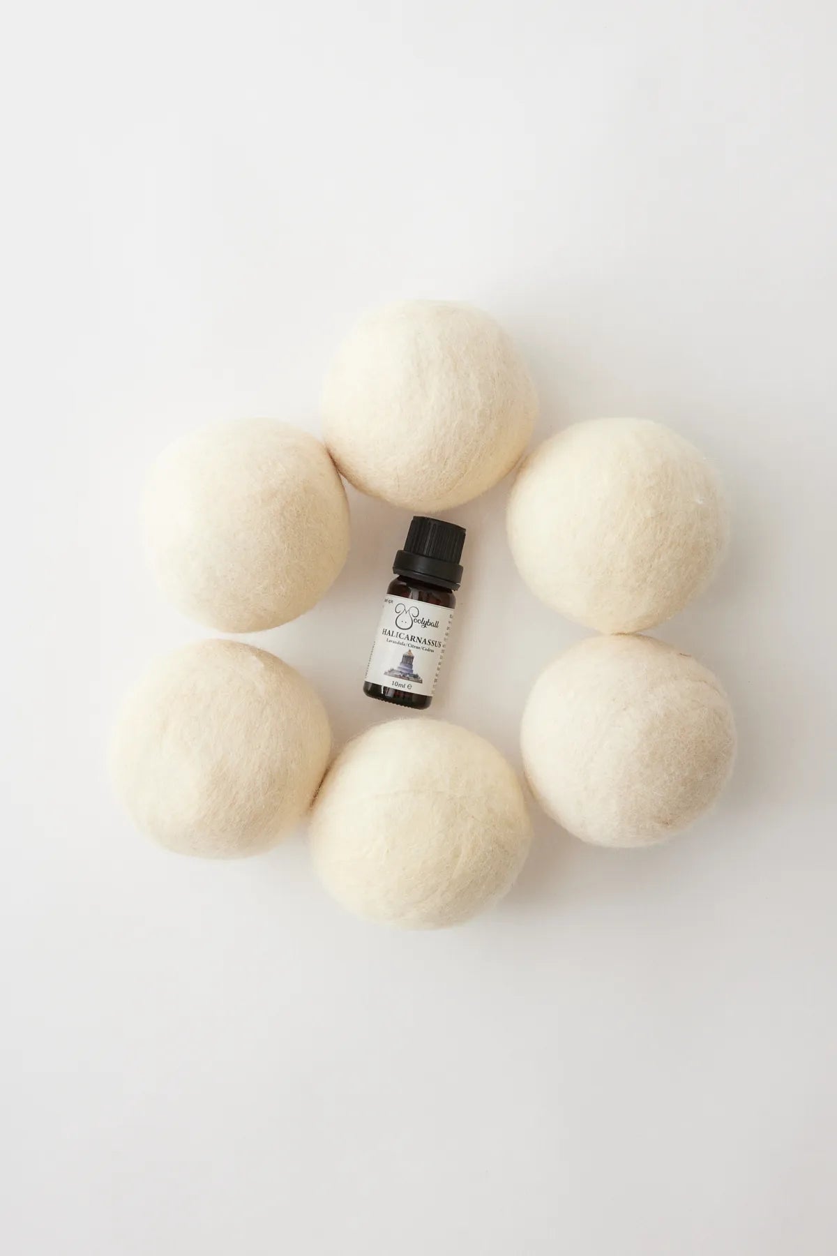 Woolyball Yün Çamaşır Kurutma Makinesi Topu - 6 Adet Xl %100 Organik (5 ml Esans Hediye)