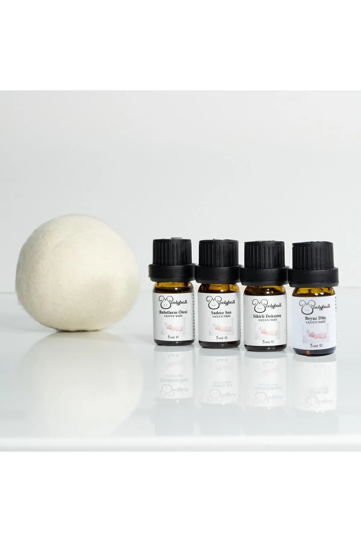 Woolyball Soft Çamaşır Kurutma Makinesi İçin Uçucu Esanslar 4 Adet 5 ml (1 Adet Yün Kurutma Topu Hediye)