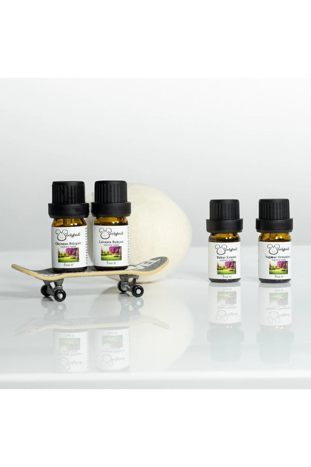 Woolyball Natural Çamaşır Kurutma Makinesi İçin Uçucu Esanslar 4 Adet 5 ml (1 Adet Yün Kurutma Topu Hediye)